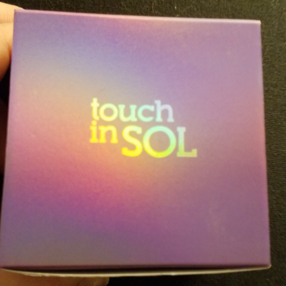 Touch in SOL Glow Cream